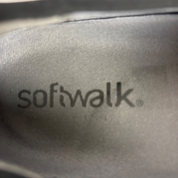 Softwalk Black, Blue Floral Clogs Oil/Slip Resistant - Picture 7 of 8